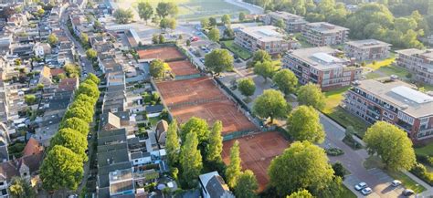 Tennispark de Hout .